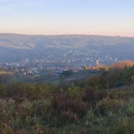 Macskajaj Vendeghaz Ferienhaus *