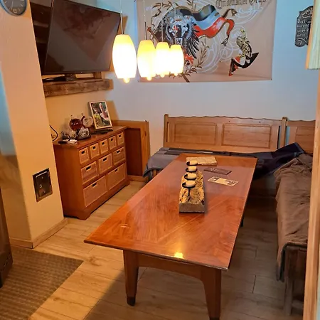 Macskajaj Vendeghaz *