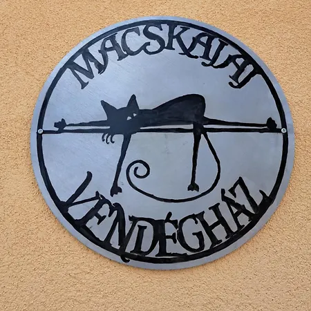 בית נופש Macskajaj Vendeghaz *